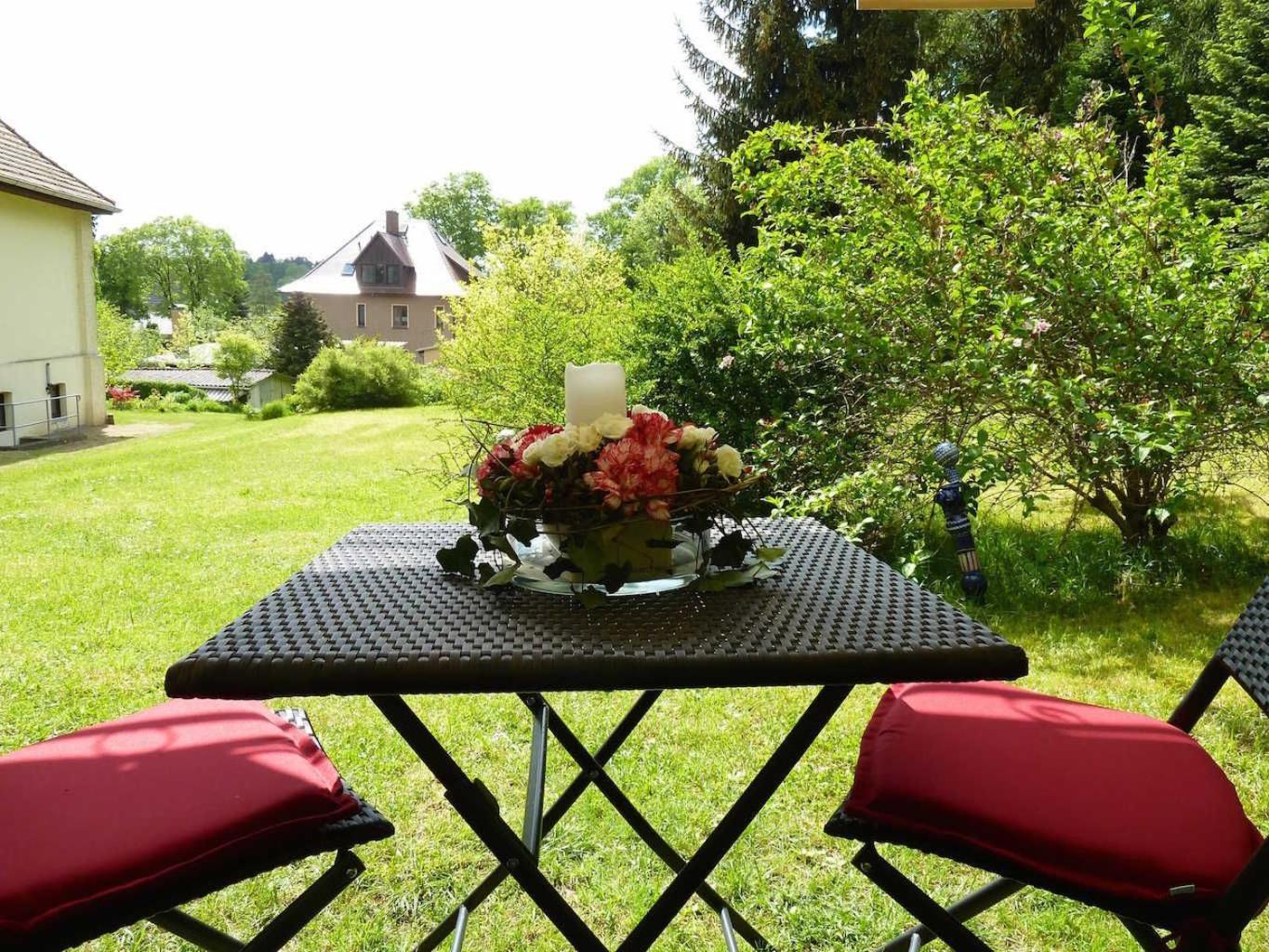 Ferienwohnung Villa Am Haussee Feldberger Seenlandschaft ภายนอก รูปภาพ